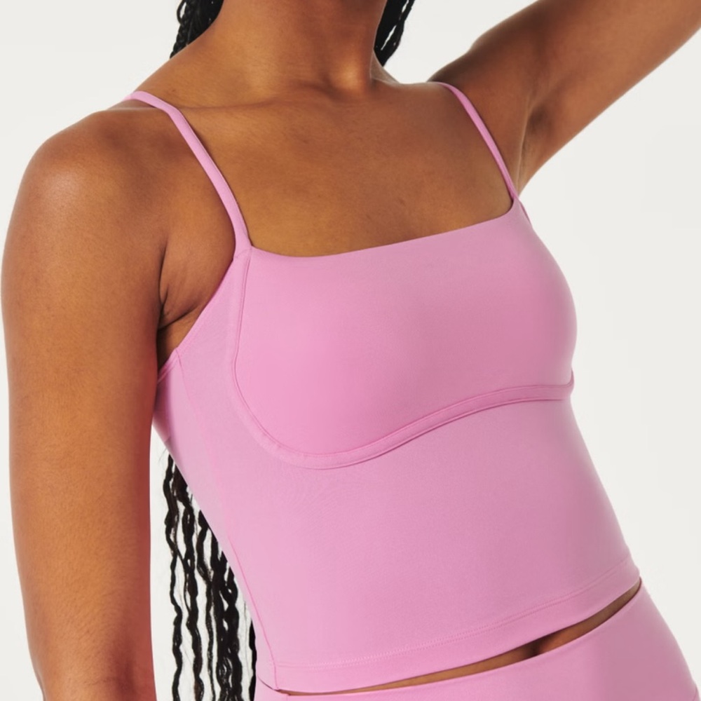 Gilly Hicks tank top